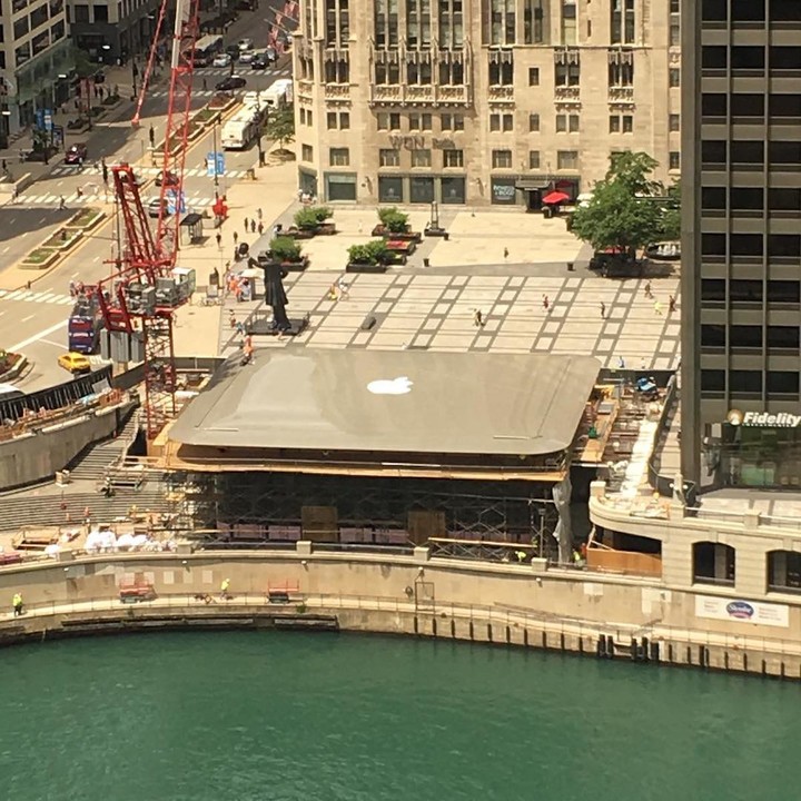 chicago_RIVER_ROOF