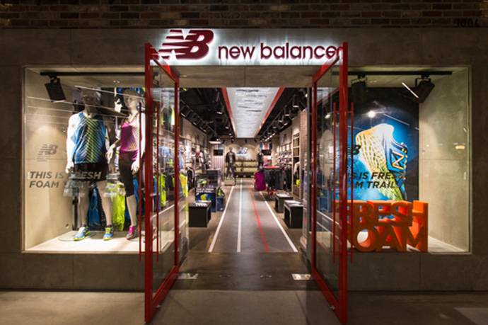 new balance pitt street