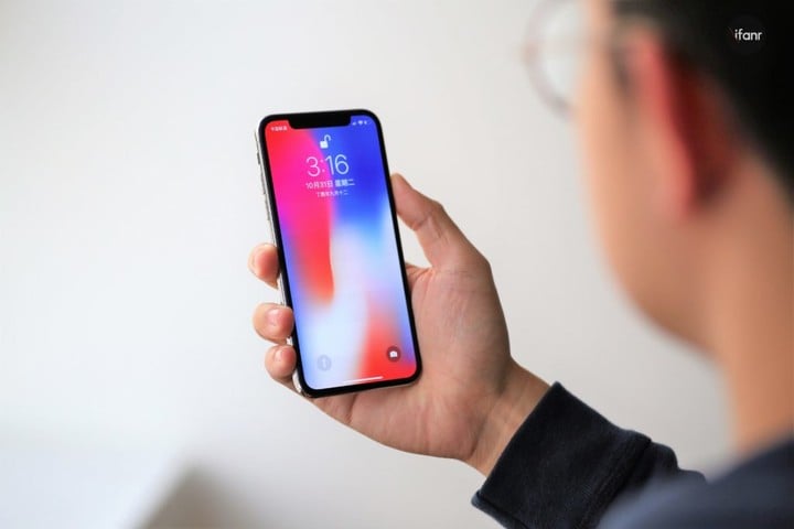 iPhoneX_ifanr9A7515-1024x683.jpg!720