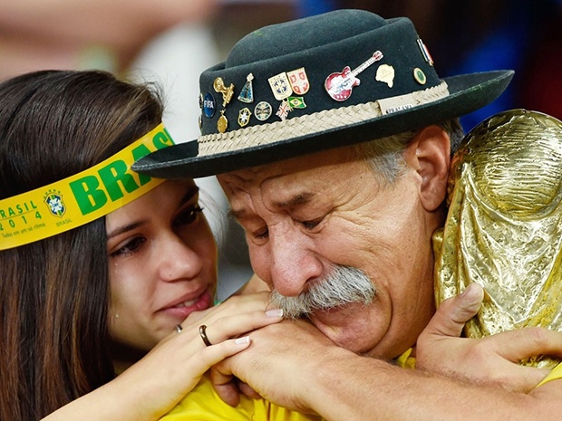 Brazil-fans-cry-after-7-1-007.jpg!720