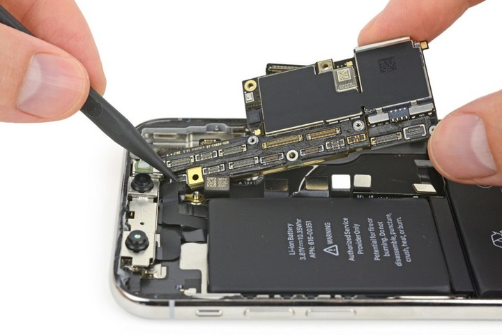 iPhone-X-ifixit-1024x683.jpg!720