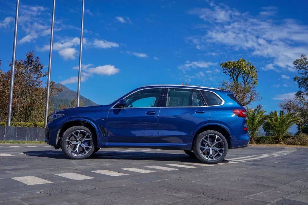 全新宝马 X5 上市,豪华、科技、硬实力一个都不少 | 现场 全新宝马 X5 上市,豪华、科技、硬实力一个都不少 | 现场