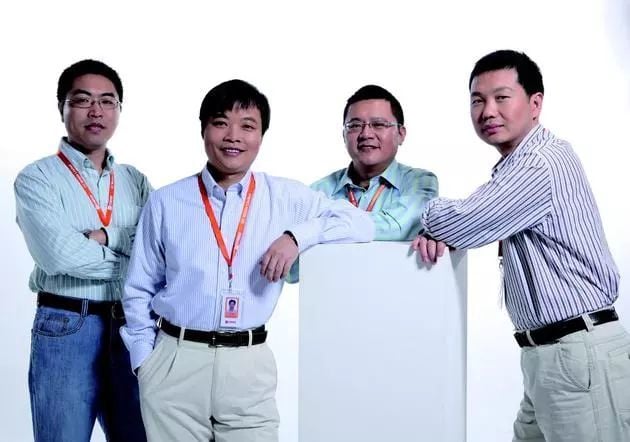 悬崖上的造车梦 悬崖上的造车梦