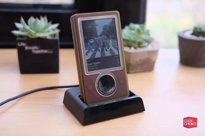 微软这款停产的音乐播放器，比 Windows Phone 还令人惋惜 | 极客博物馆