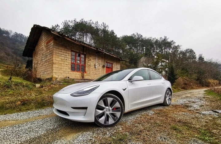 值不值得買？中國網友 TESLA Model 3 十一天試駕心得 - 電腦王阿達