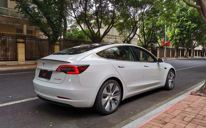 值不值得買？中國網友 TESLA Model 3 十一天試駕心得 - 電腦王阿達