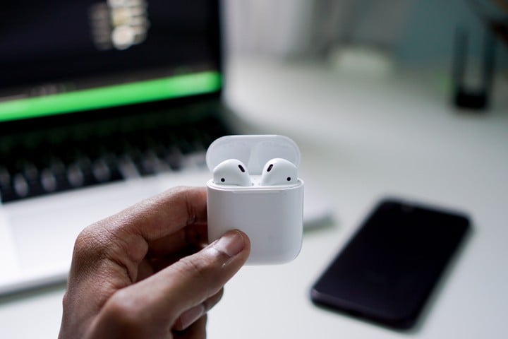 AirPods 是如何成為幾乎所有 iPhone 用戶必備周邊的？ - 電腦王阿達