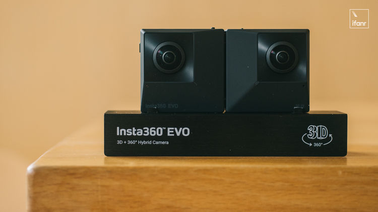 Insta360 EVO 发布：3D 照片、360° 视频二合一的新相机，到底值不值得