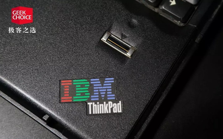 这款 ThinkPad 是 IBM 的「遗作」，14 年前售价将近 3 万元丨极客博物馆