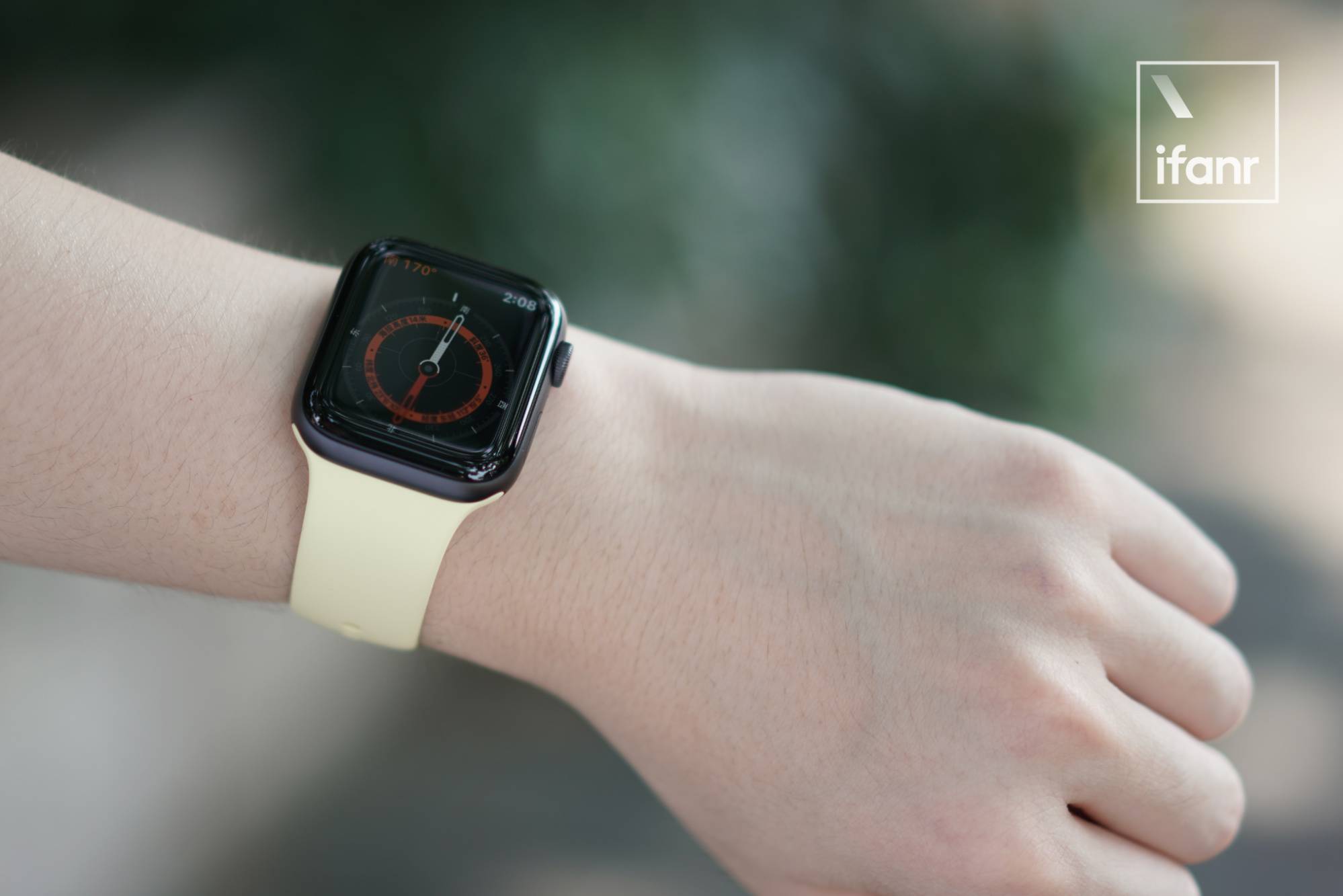 首发 Apple Watch Series 5 模范评测 苹果前进一小步 仍领先行业一大截 爱范儿