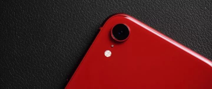 iPhone XR 上手体验 | 果核评测室 iPhone XR 上手体验 | 果核评测室