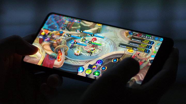 专访腾讯游戏设备平台总经理吴丹：游戏手机的核心竞争力是软硬件的联动