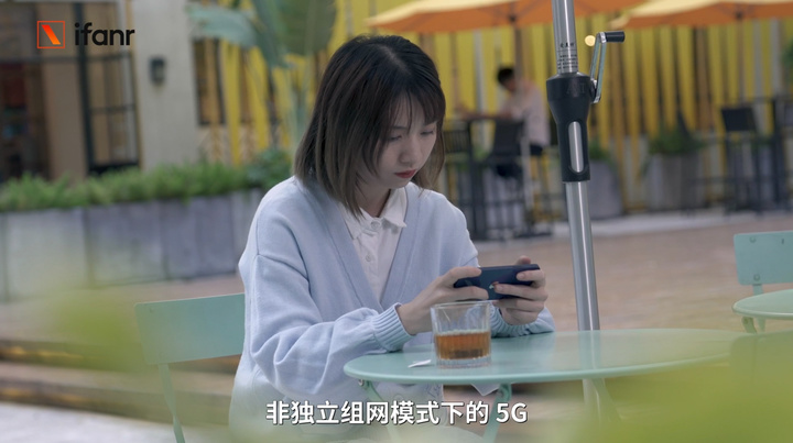 iPhone 12、12 Pro 首发评测：5G 速度快，信号好多了！