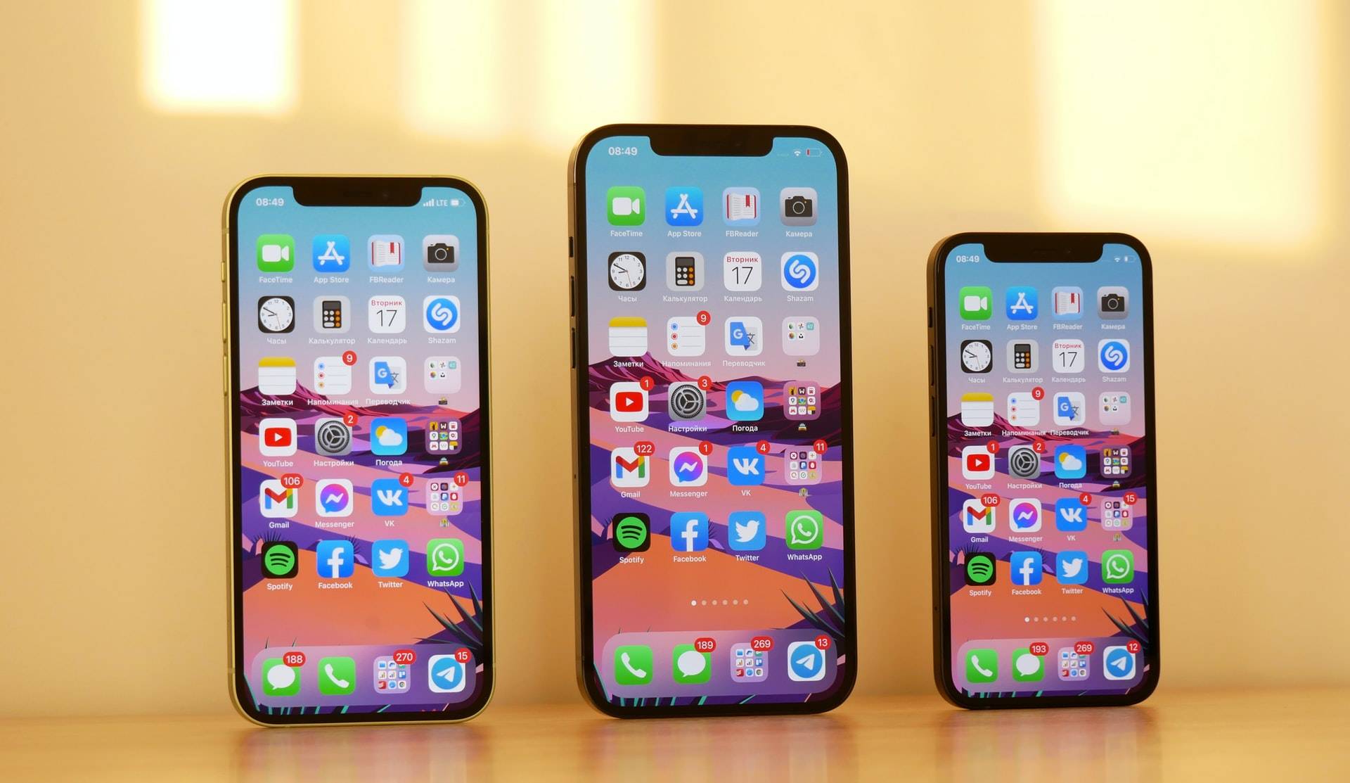 denis cherkashin zgUkIMKeJq4 unsplash - Apple è in cima alla lista delle vendite di telefoni cellulari a livello mondiale Esiste davvero un super ciclo per acquistare iPhone?