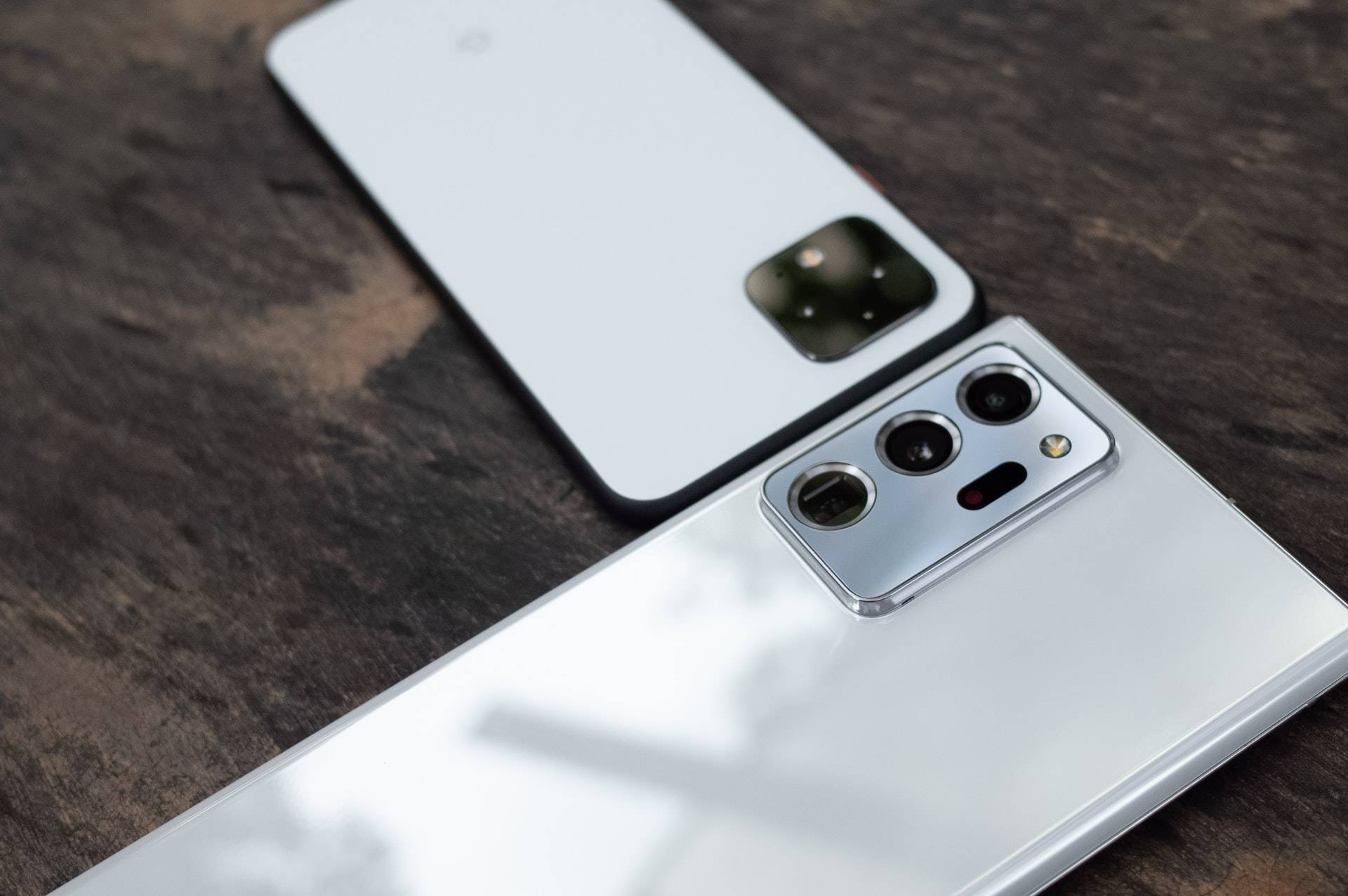 Hand in Hand mit Samsung Qualcomm aufgeben? Pixel 6 ist möglicherweise das größte Ziel von Googles selbst entwickeltem Chip - thai nguyen tT6Wk ROzSw unsplash