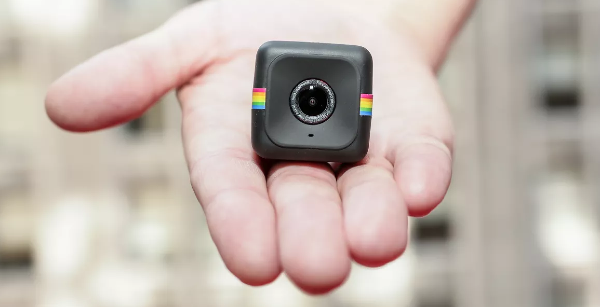 234 - La fotocamera Polaroid più piccola del mondo è qui, ami ancora le Polaroid?