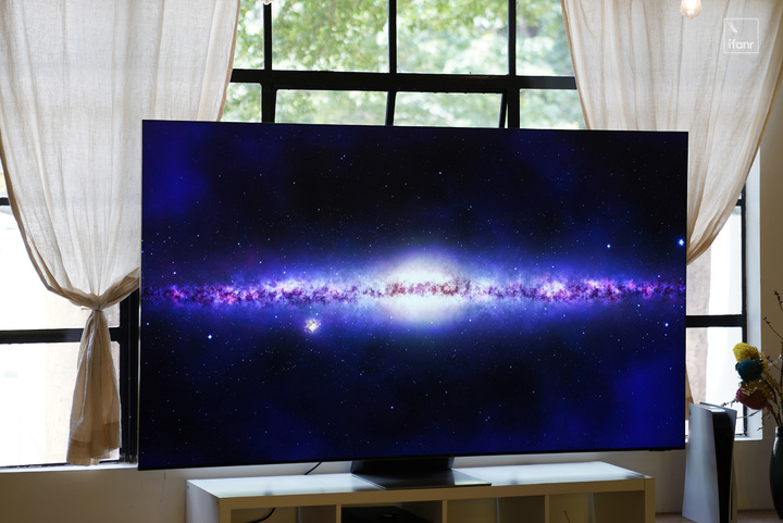 三星 mini-LED 8K 电视 QN900A 体验：什么是「钞能力」？这就是