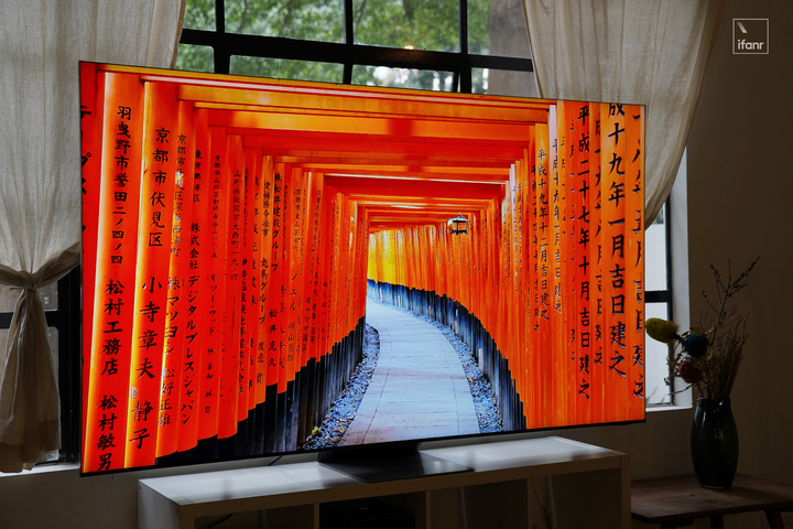 三星 mini-LED 8K 电视 QN900A 体验：什么是「钞能力」？这就是