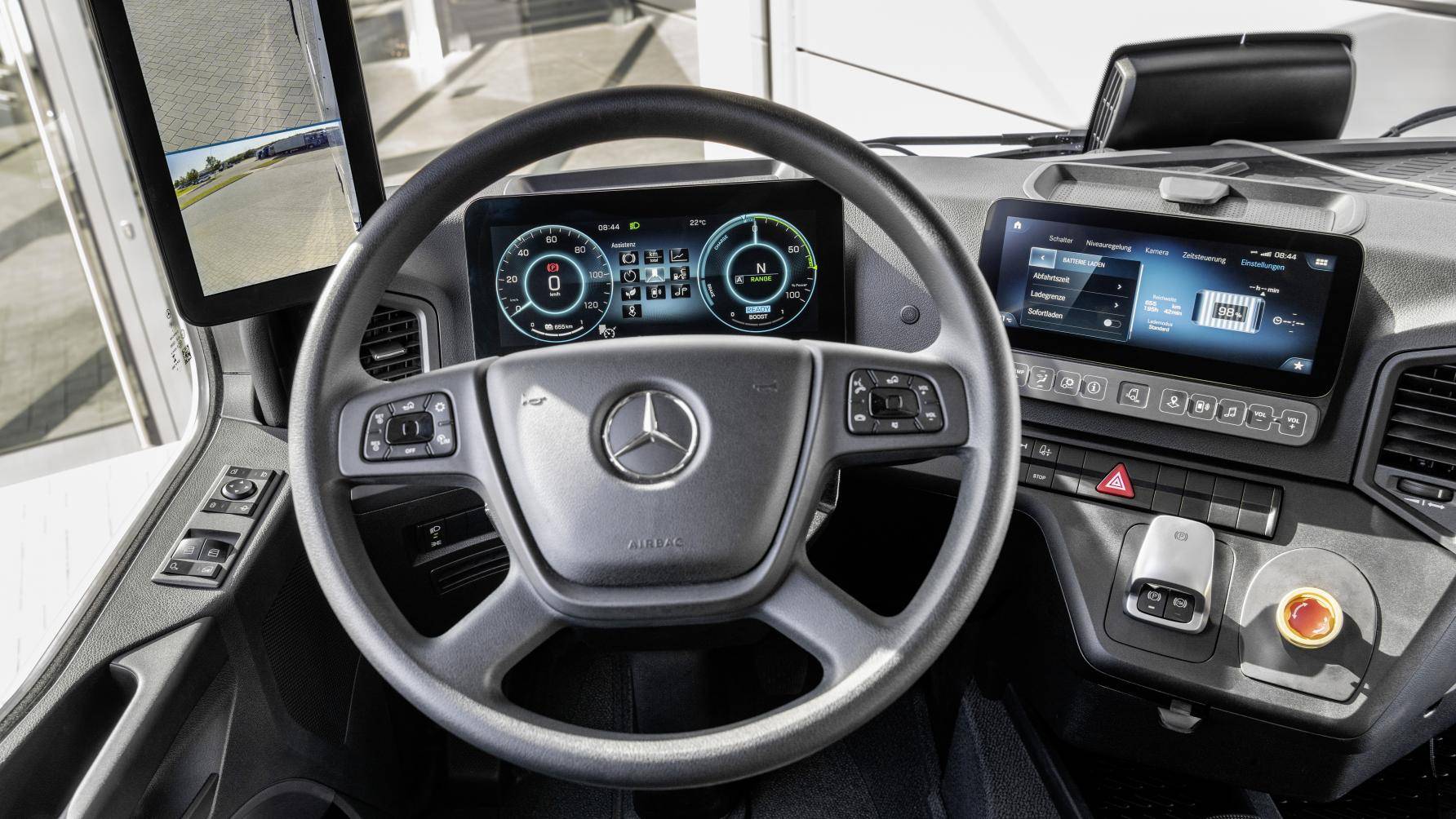 Mercedes bringt seinen ersten Elektro-Lkw auf den Markt, „Fahrerfreundlicher Lkw“ geht online - 2MEV