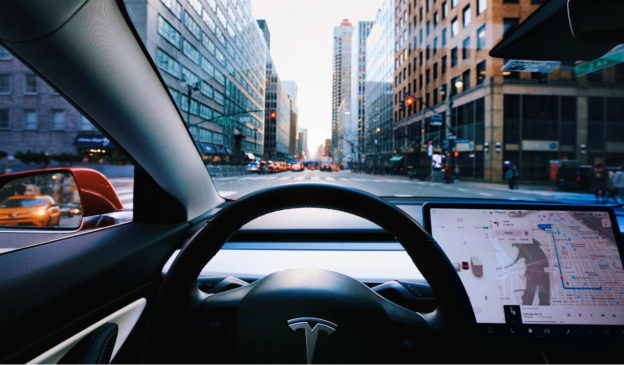 Tesla-Autopilot_Model-3-624x365.jpeg!720