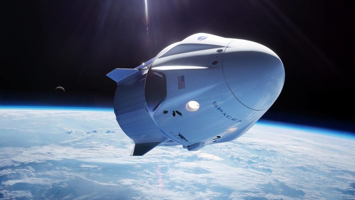 刚刚，全球首富贝索斯飞入太空，全民太空旅行时代要来了？
