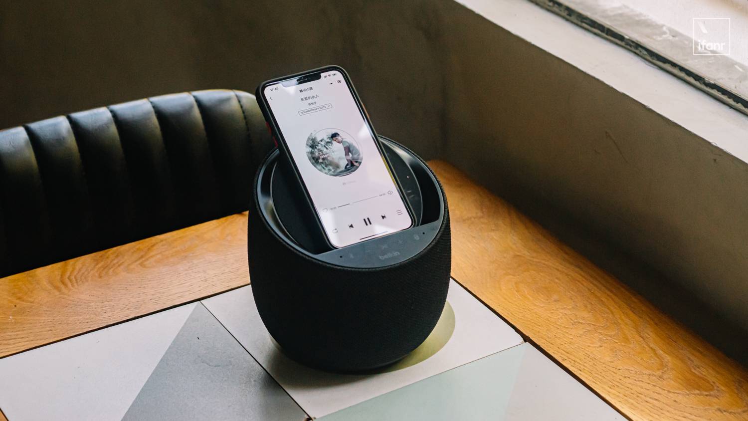 DSC03728 - Belkin Di Vale Elite Smart Speaker Experience: quello che vogliono fare è un caricabatterie wireless con una qualità del suono paragonabile a HomePod?