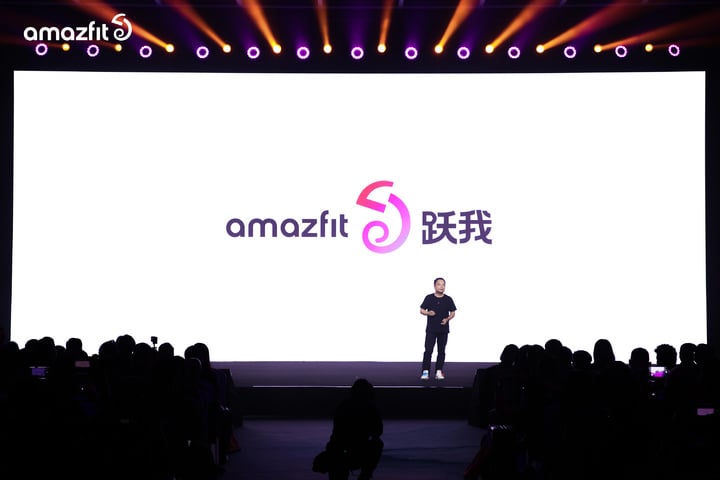 一键测量让智能手表回归便捷，「小步快跑」的 Amazfit 跃进下一阶段