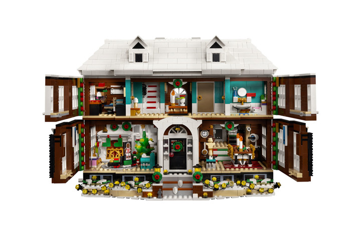 lego-ideas-home-alone-mccallister-family-residence-holiday-set-003.jpeg!720