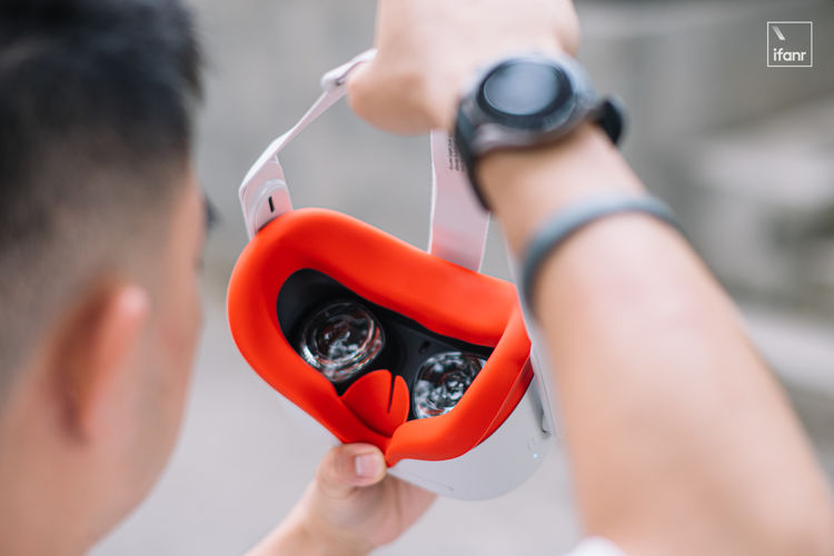 Oculus Quest 2 体验:或许是目前综合实力最强的VR 眼镜| 爱范儿