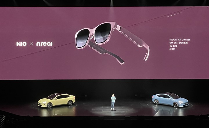 蔚来发布 ET5：要和特斯拉 Model 3 正面刚，还想让你戴 AR 眼镜开车