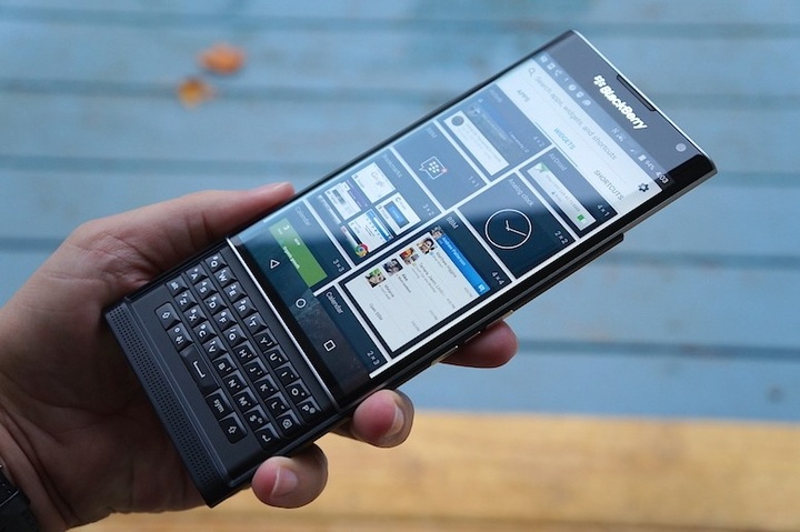 1230blackberry-6.jpg!720