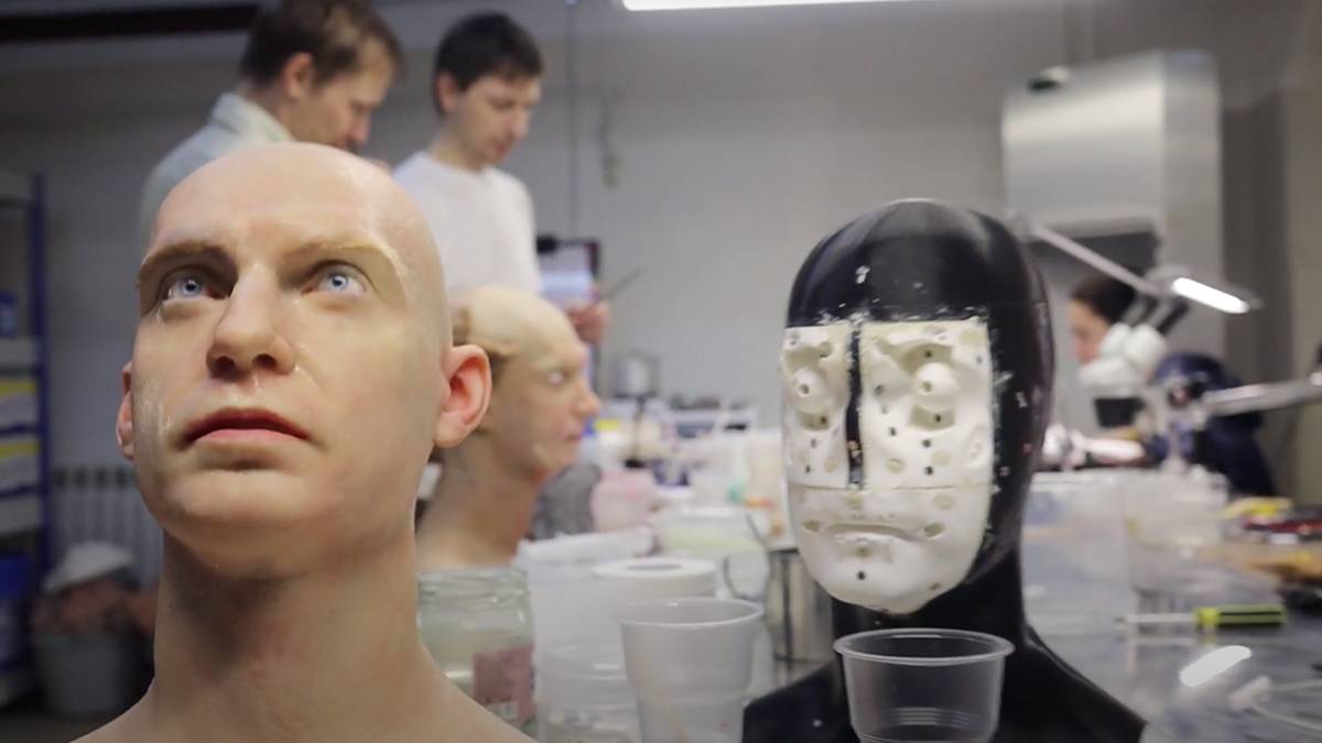 gizmodo4 - L’azienda di robot vuole “comprare” la tua faccia per $ 200.000, se è abbastanza amichevole