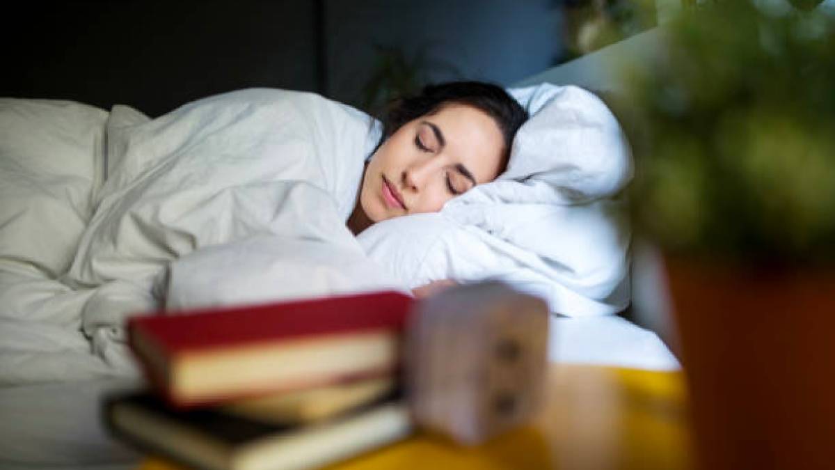 0210sleepscreen title 1 - Guardare uno schermo prima di andare a letto può avere un’esperienza di sonno migliore? Questo nuovo studio può cambiare la cognizione