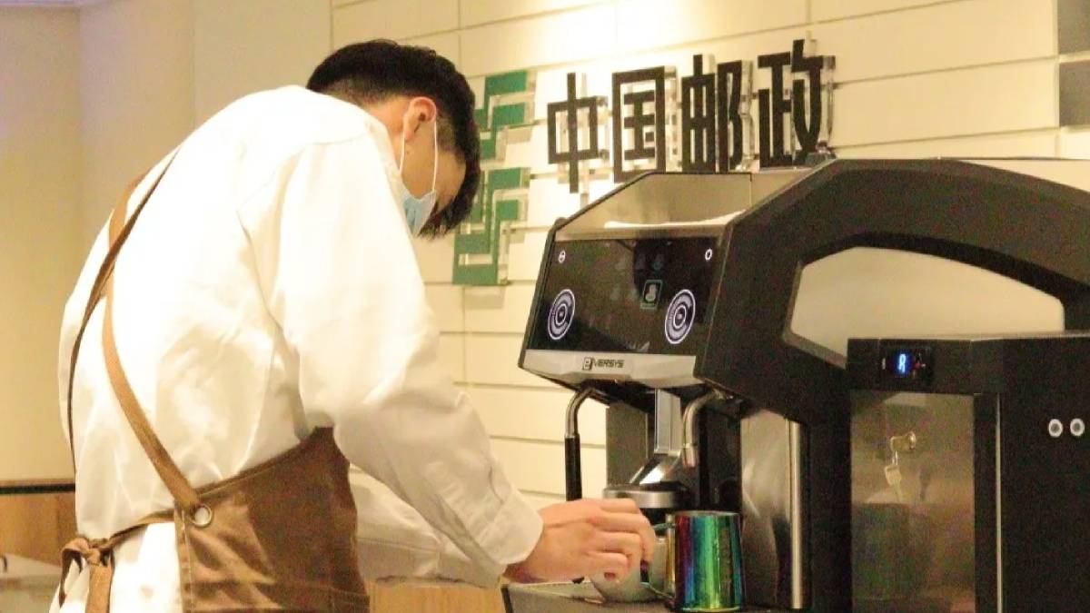 0217coffeepost title - Sospiro una tazza di caffè a marchio China Post, la prima caffetteria dell’ufficio postale aperta ufficialmente