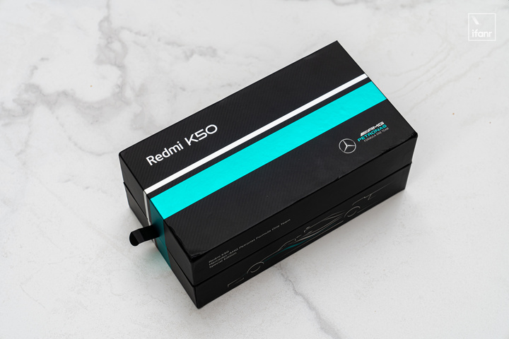 Redmi K50 冠军版图赏：为游戏手机，填上 F1 的颜色