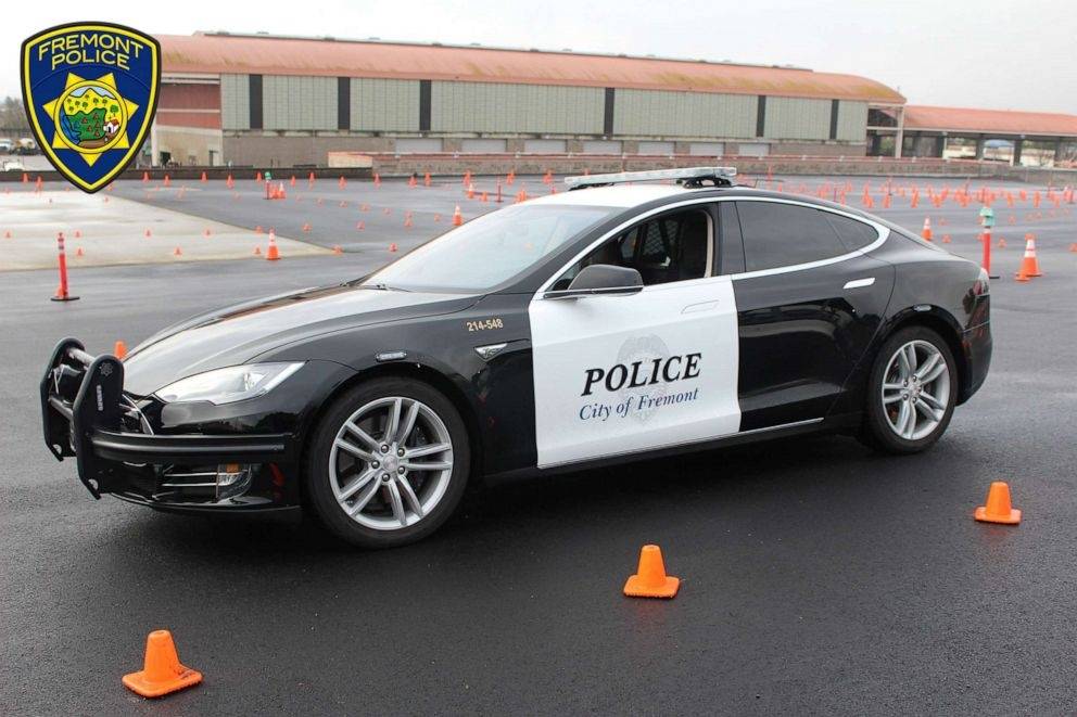 0301Teslapolicecar 4 - Comprare una Tesla come macchina della polizia? La polizia americana non vuole