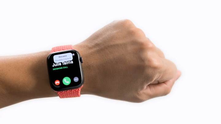 1621554398_With-the-AssistiveTouch-from-Apple-Watch-you-can-use-it.jpg!720