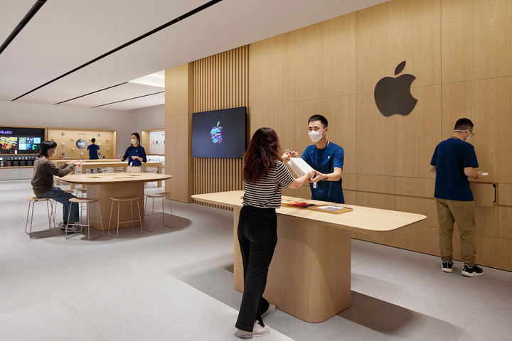 Apple-Wuhan-opening-preview-Apple-Pickup.jpg!720