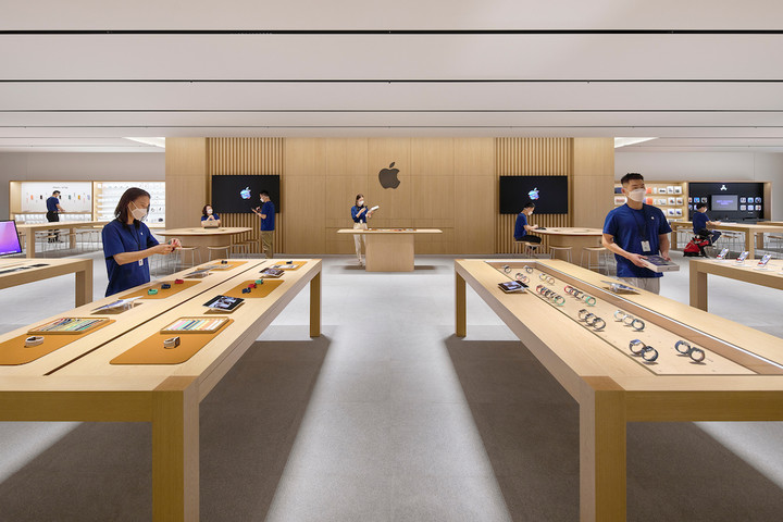 Apple-Wuhan-opening-preview-interior.jpg!720