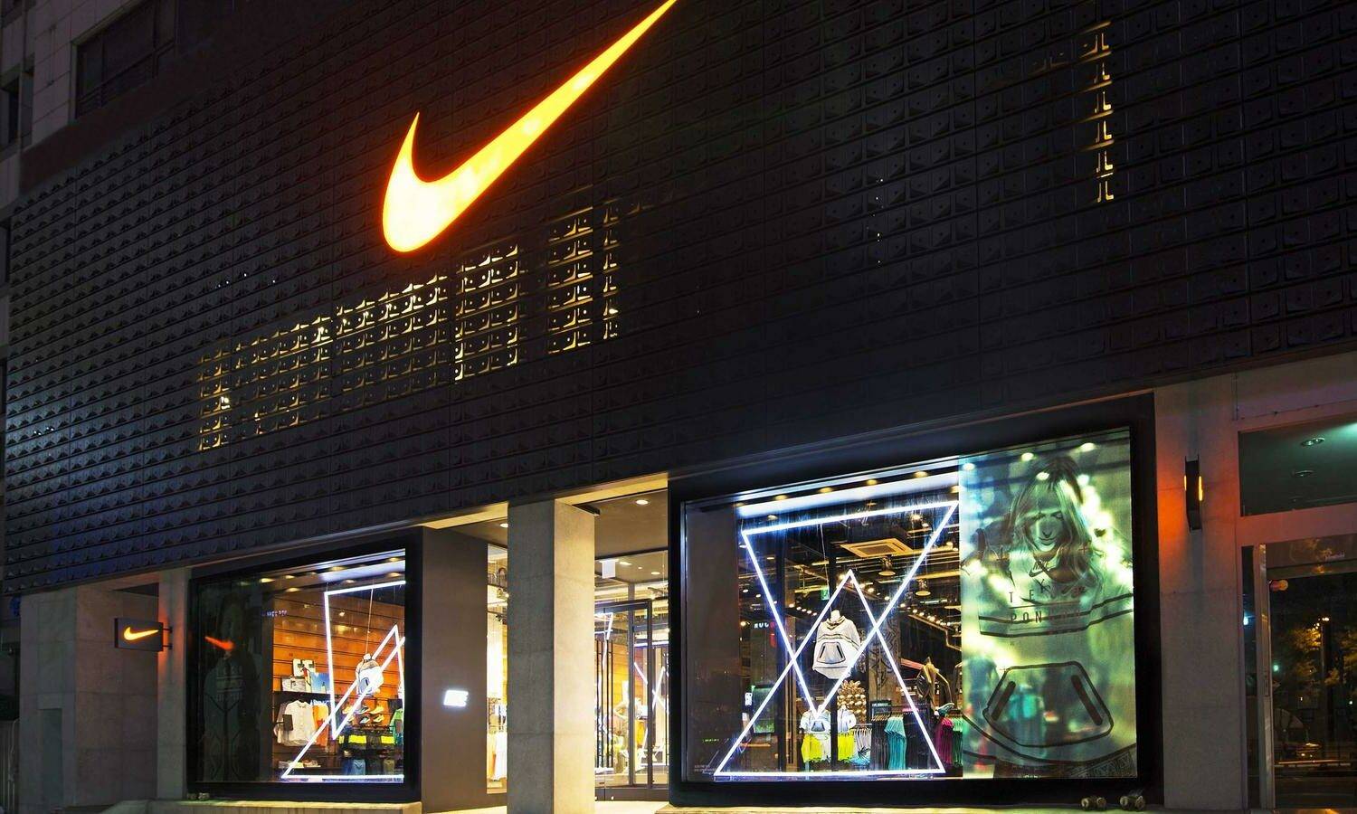 Worlds first Nike Style store opens in Seoul e1657880241529 - Confermato il tempo di rilascio di Huawei Hongmeng 3 / Produzione di massa di iPhone 14 ad agosto / AutoNavi ha risposto alla morte di un passeggero in un incidente d’auto a Zhengzhou