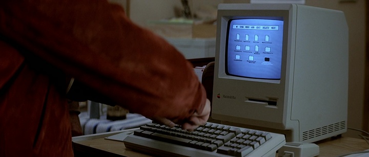 Apple-Macintosh-Plus-Computer-in-Star-Trek-IV-The-Voyage-Home-1.jpeg!720