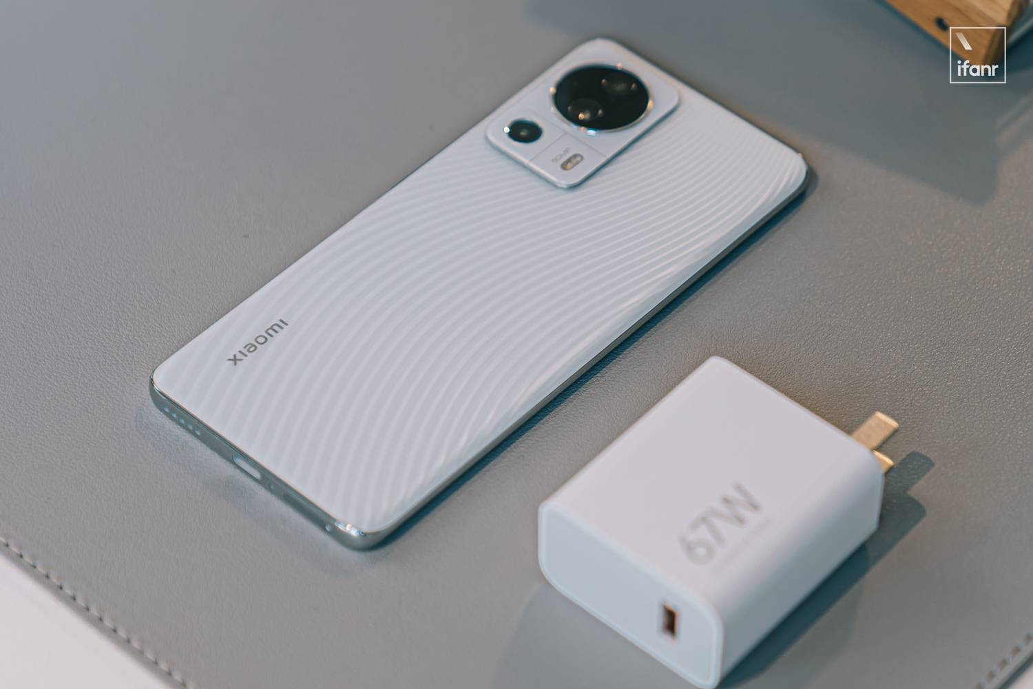 DSC04632 - Xiaomi Civi 2 Photo Tour: doppia fotocamera frontale “Smart Island” da 32 megapixel e cover posteriore della gonna a pieghe
