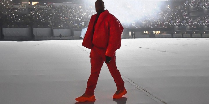 https___hk.hypebeast.com_files_2021_08_kanye-west-delay-donda-yeezy-demand-surge-347-percent-info-00.jpg!720