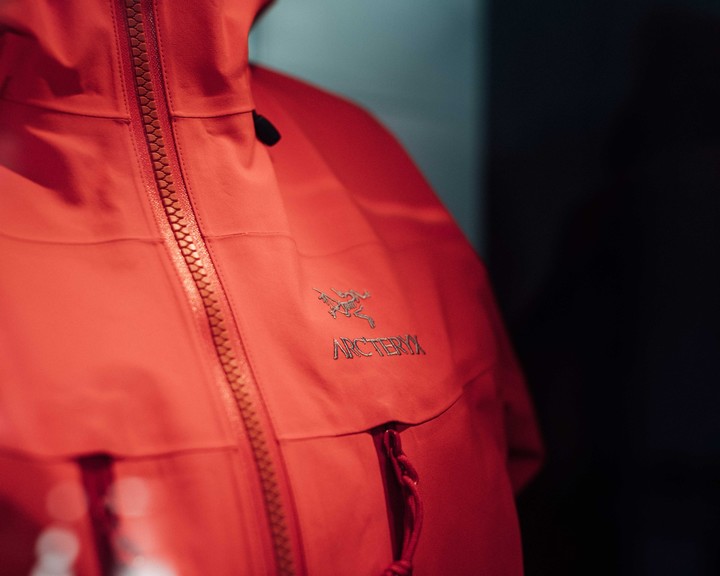 https___hypebeast.com_image_2020_04_HB-29-Arcteryx-Mobile1.jpg!720