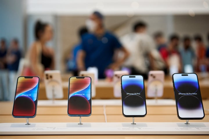 Apple-Orchard-Road-Singapore-iPhone-14-lineup-220916.jpg!720