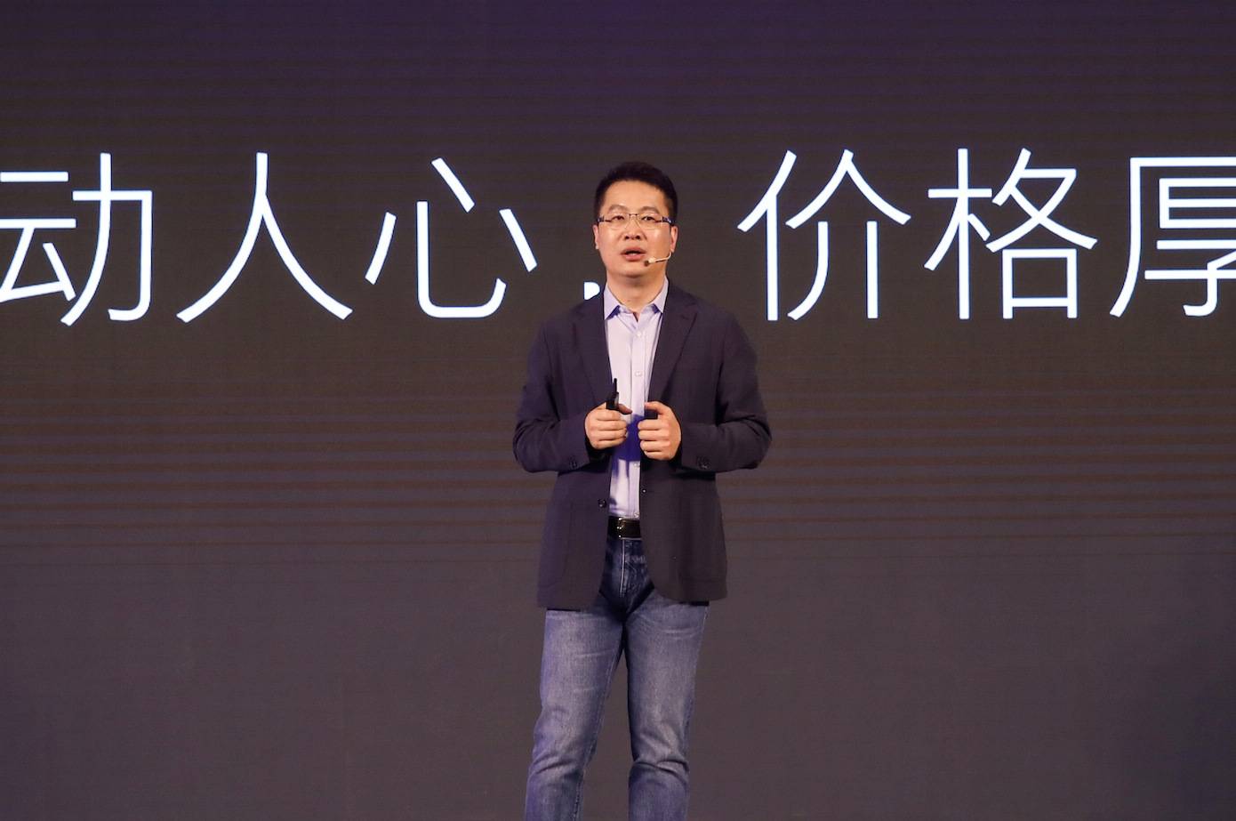 111 - Zhang Wenhong interpreta il motivo per cui ritiene che ci siano più polmoni bianchi / i termometri a mercurio verranno interrotti / iPhone 15 o la durata della batteria verrà notevolmente migliorata