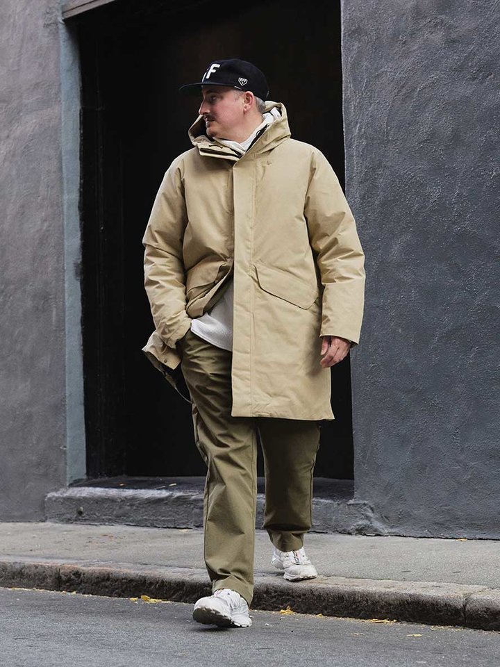 GORE-TEX-Hooded-Down-Coat.jpeg!720