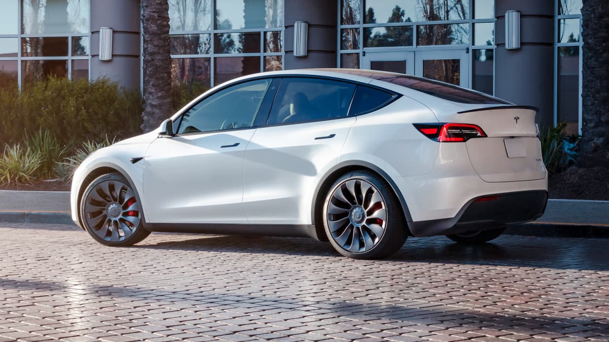 modely - Tesla richiama un gran numero di auto di produzione nazionale / Una casa automobilistica tedesca secolare dichiara bancarotta / I progressi di Xiaomi si rivelano peggiori del previsto