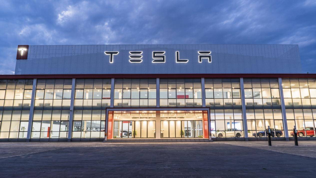 st - Tesla ha ricevuto 30.000 ordini in 3 giorni dopo aver tagliato i prezzi / NIO prevede di distribuire veicoli fuoristrada elettrici puri da un milione di dollari / Mazda ha rilasciato un motore rotativo questa settimana