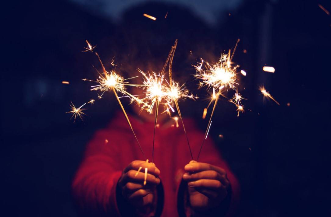 tuchongchuangyi - Fuochi d’artificio e petardi sono alla ricerca calda, hai bisogno dell’odore della polvere da sparo per il gusto del nuovo anno?